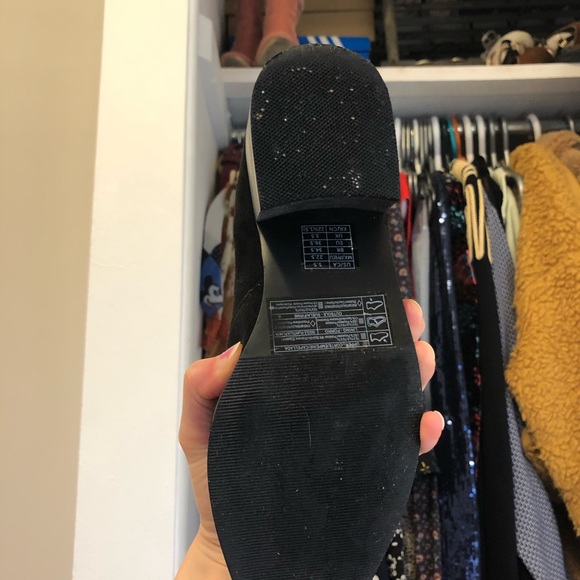 Faux suede black booties - Picture 7 of 10